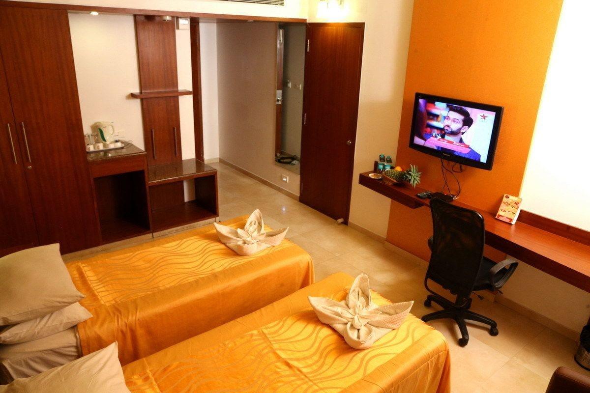The Verda Saffron Hotel Mangalore Exterior photo