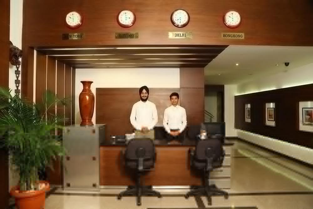 The Verda Saffron Hotel Mangalore Exterior photo